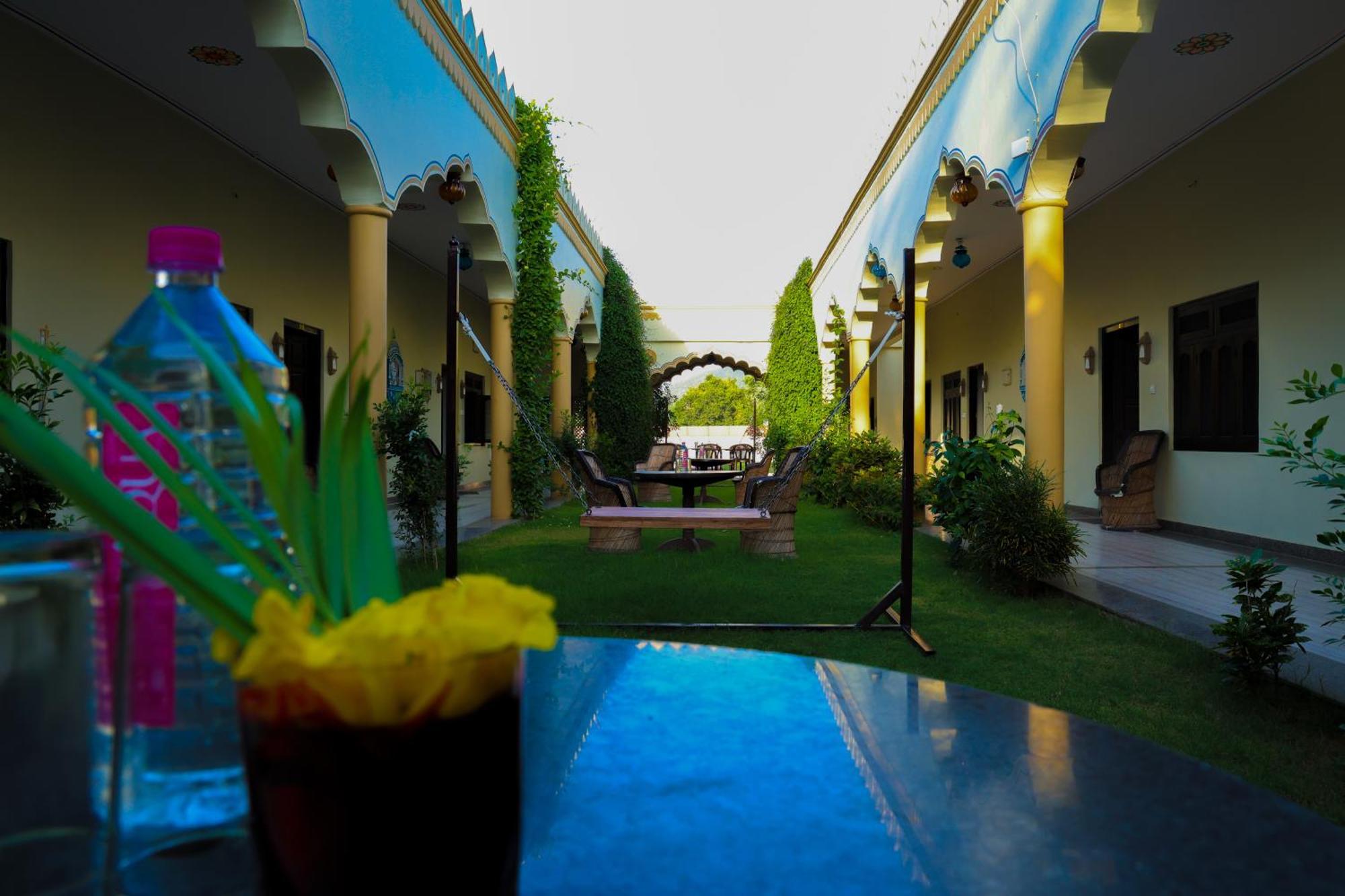 Hotel Mewad Haveli Pushkar Ngoại thất bức ảnh