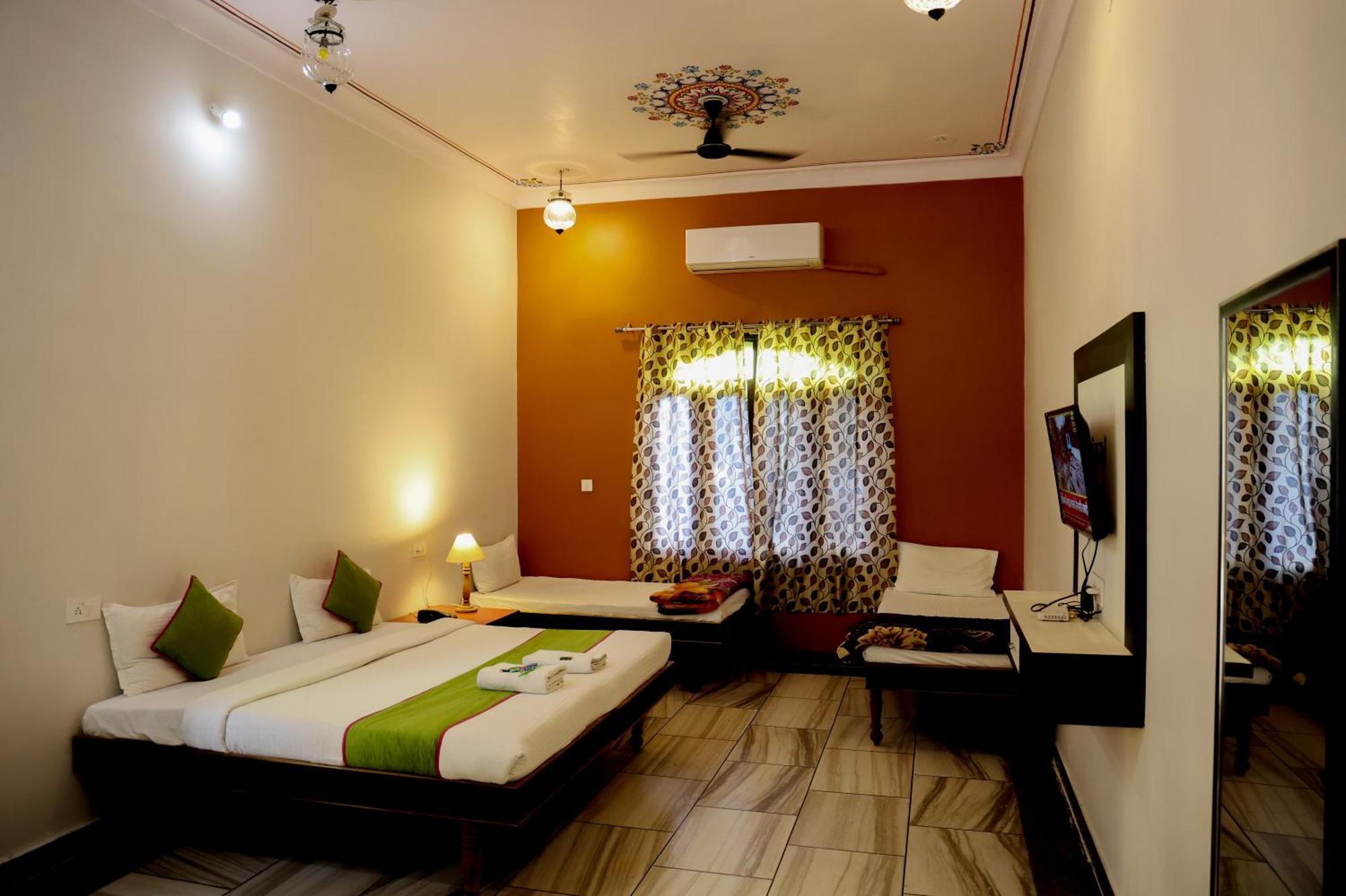 Hotel Mewad Haveli Pushkar Ngoại thất bức ảnh