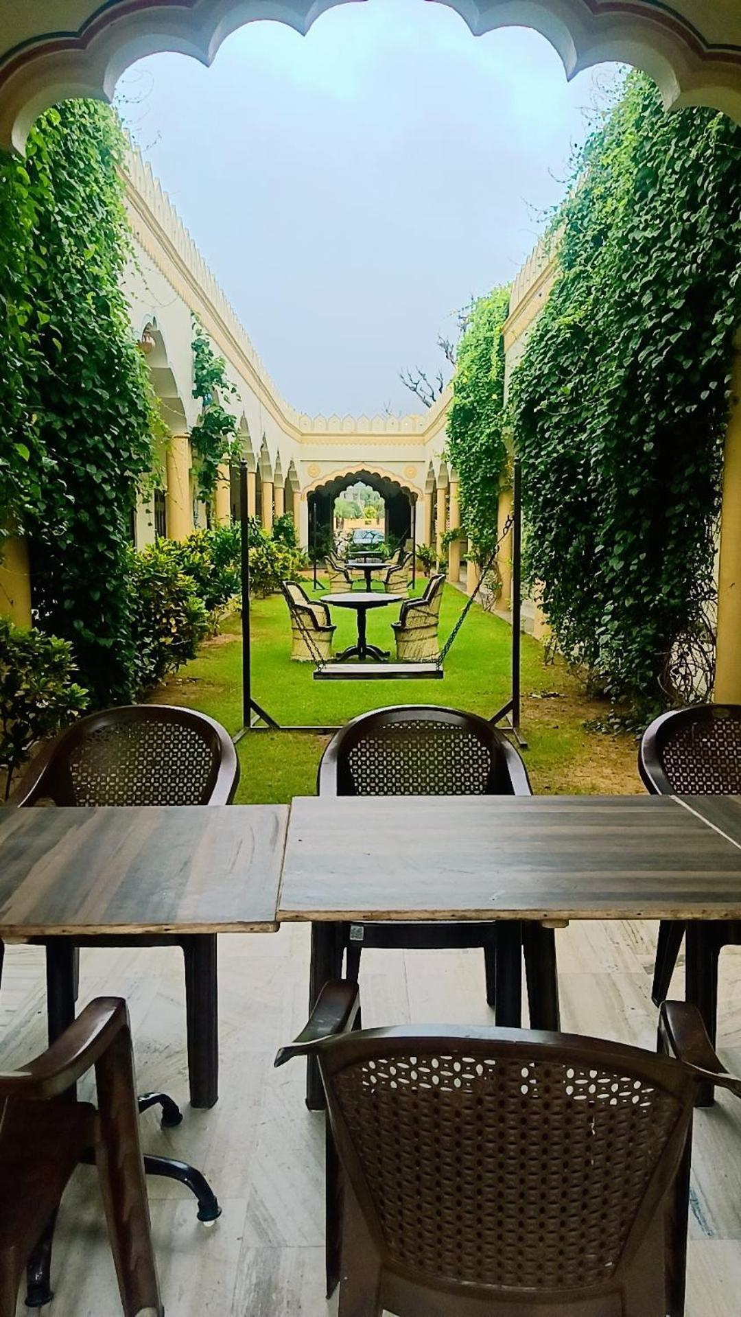 Hotel Mewad Haveli Pushkar Ngoại thất bức ảnh