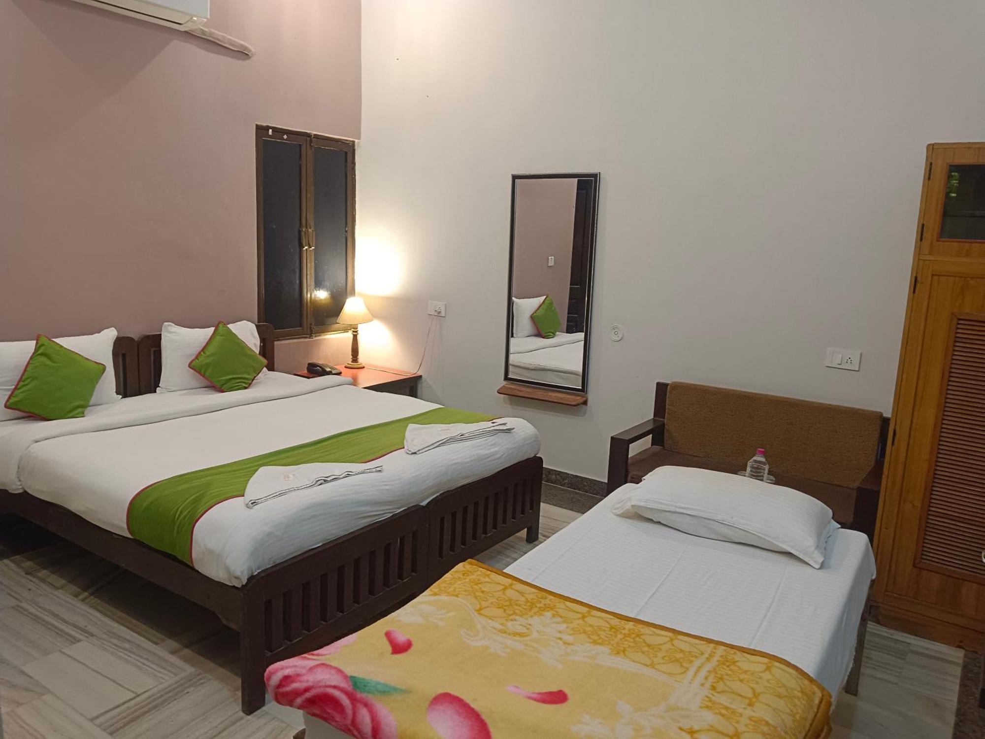 Hotel Mewad Haveli Pushkar Ngoại thất bức ảnh