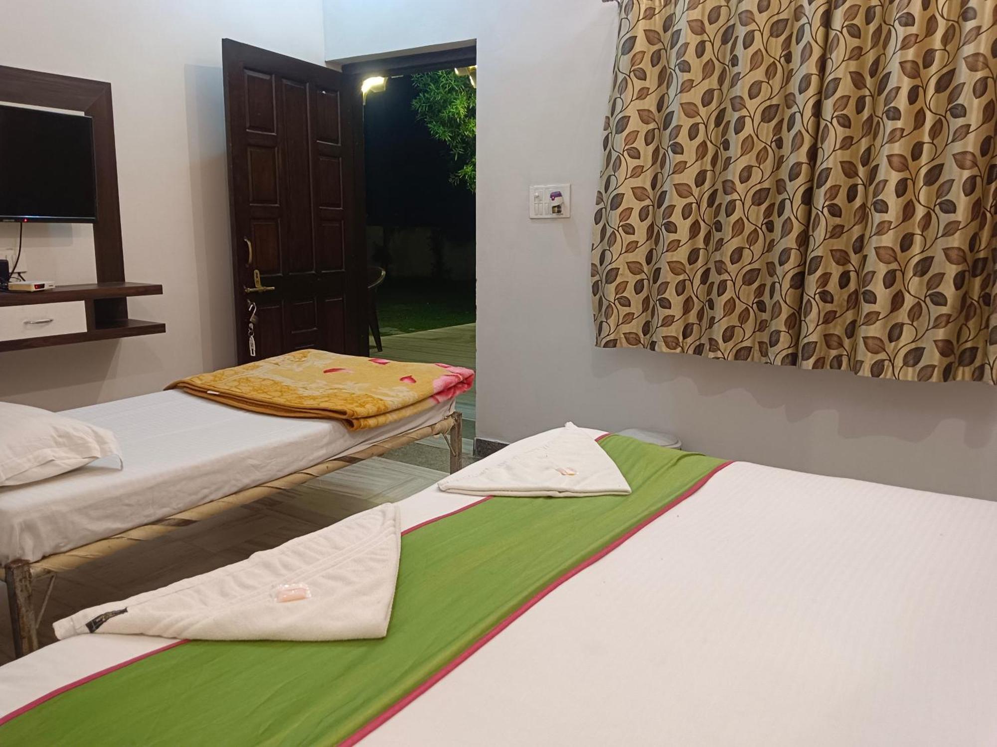 Hotel Mewad Haveli Pushkar Ngoại thất bức ảnh