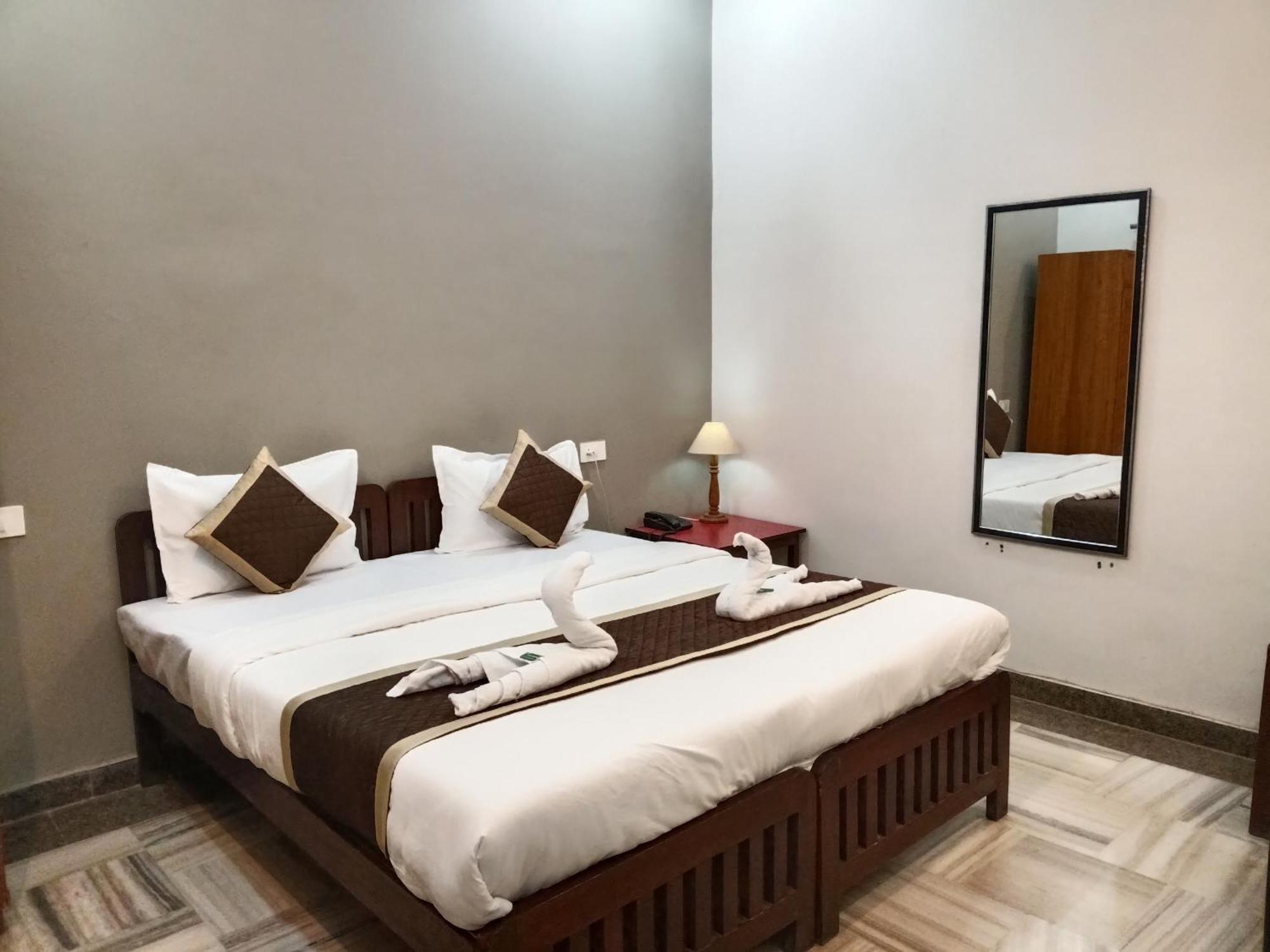 Hotel Mewad Haveli Pushkar Ngoại thất bức ảnh