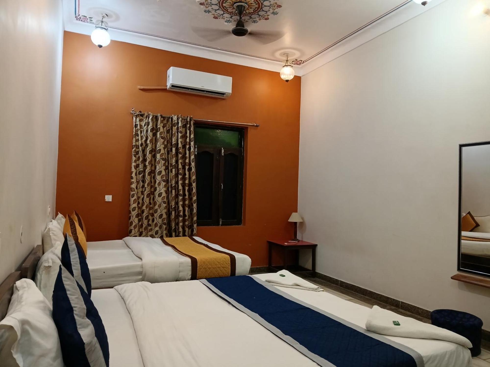 Hotel Mewad Haveli Pushkar Ngoại thất bức ảnh