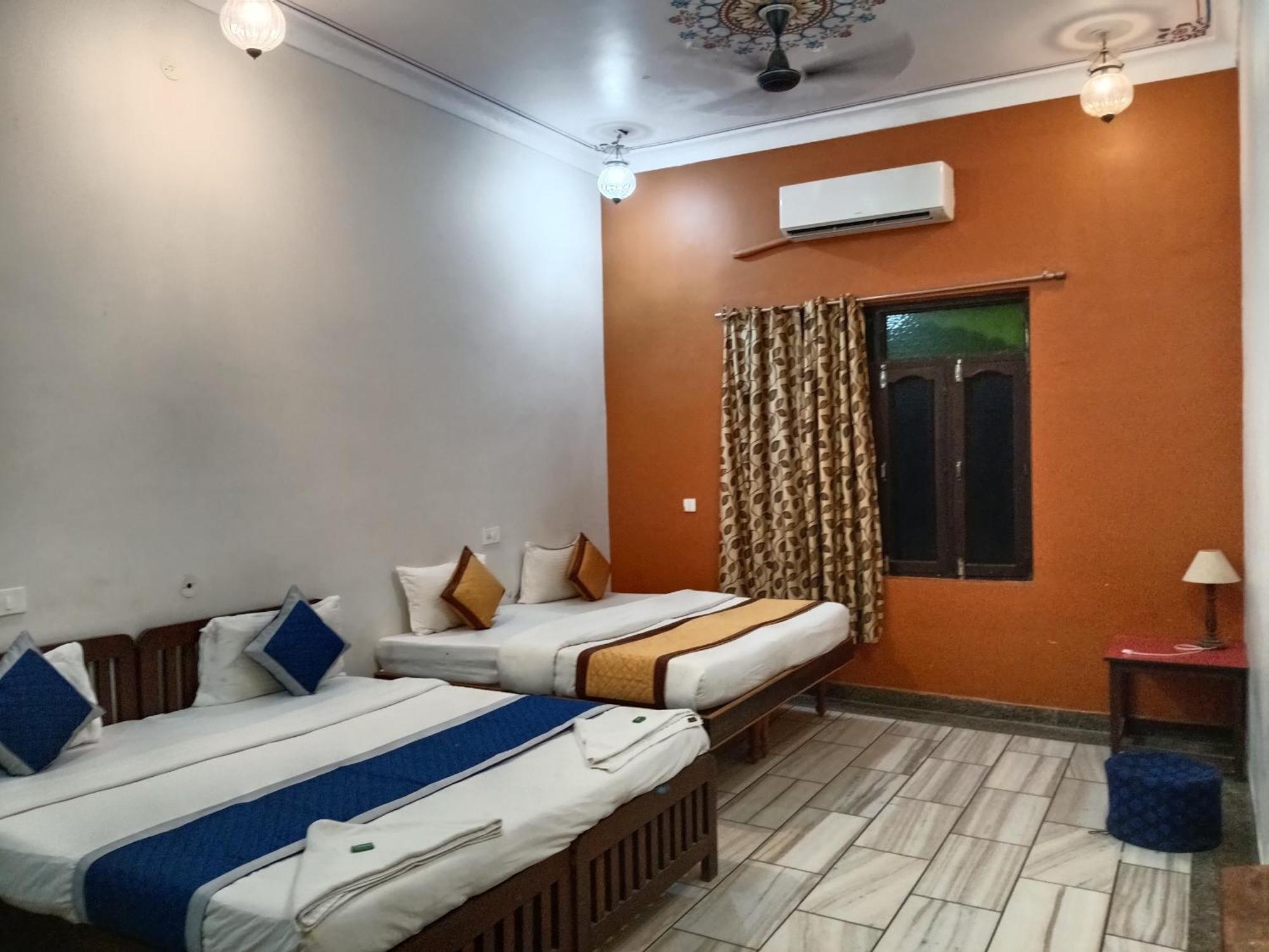 Hotel Mewad Haveli Pushkar Ngoại thất bức ảnh